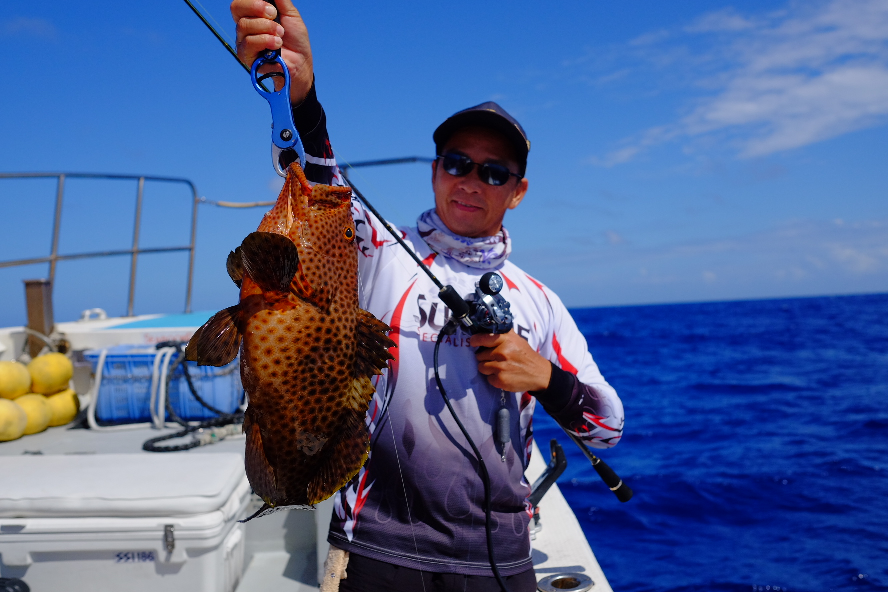 3Day Fishing Trip with Hong Kong anglers Japanese Anglers Secrets